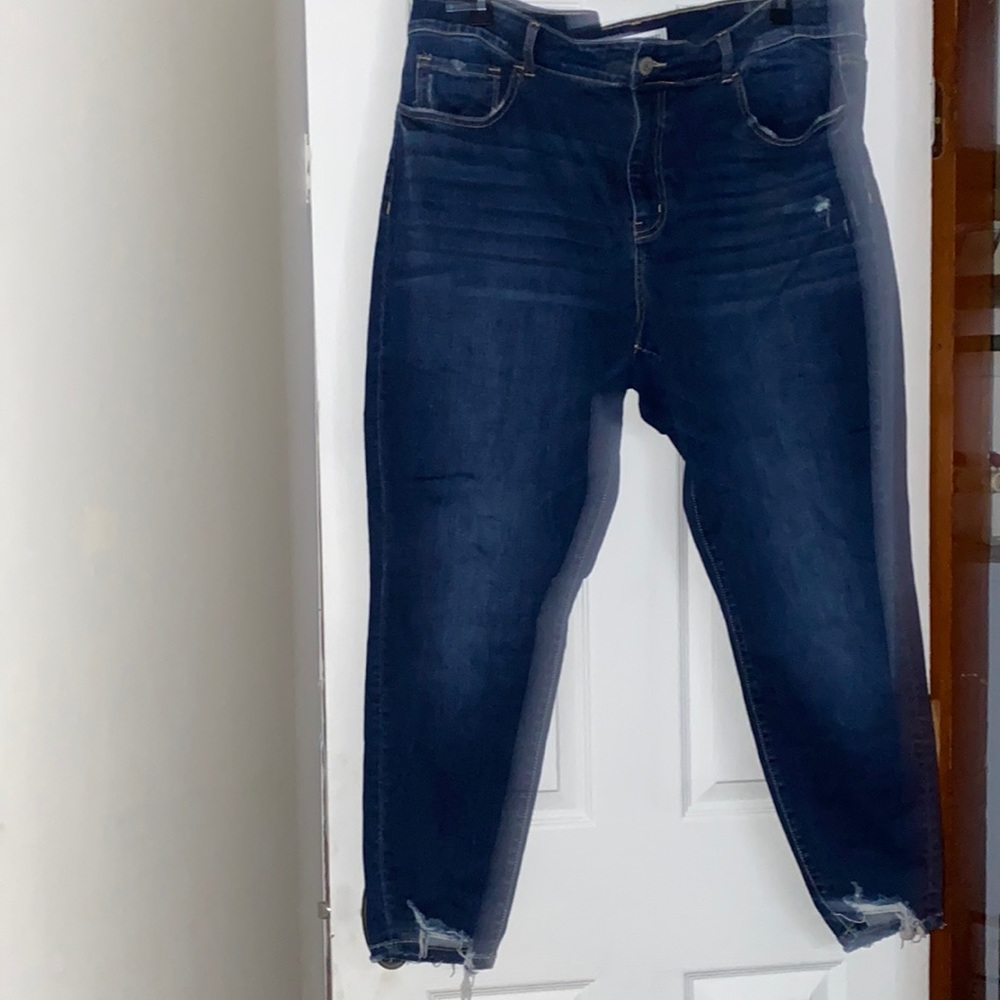 Plus size jeans 24w